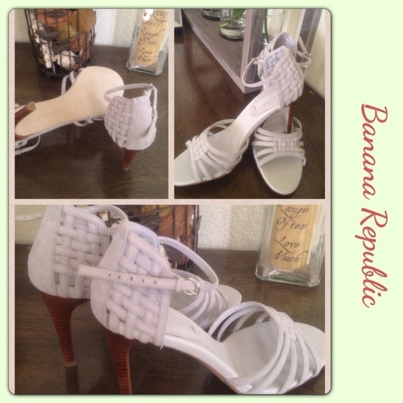 Banana Republic Shoes - New - BR sandal